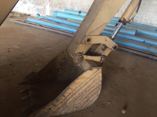 รถตักหน้าขุดหลัง CATERPILLAR 428B 370,000 รถตักหน้าขุดหลัง CATERPILLAR 428B 370,000