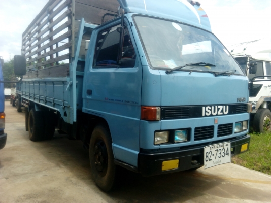 ขายหกล้อnkr110hp ขายหกล้อnkr110hp