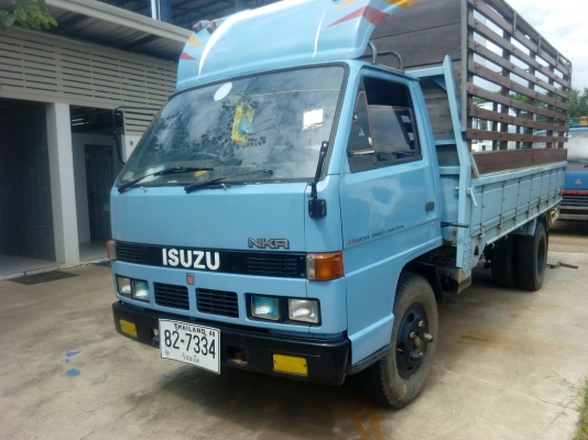 ขายหกล้อnkr110hp