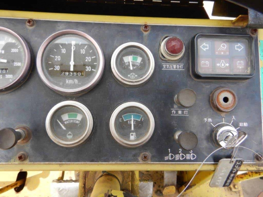 ขายรถบด7ล้อยาง SAKAI T2#22067เกียร์ธรรมดา เครื่อง Isuzu นำเข้าจากญี่ปุ่น 092-929-9942 ธีรเทพ