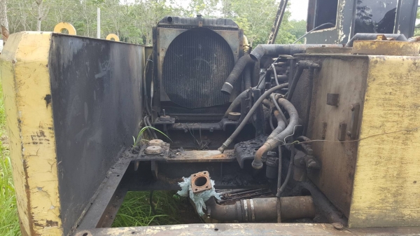 ขายตามสภาพ แบคโฮ IHI PC200 เครื่องพังข้อเหวี่ยงขาด ปั้ม K3V ช่วงล่าง 70\% เอกสารใบซื้อขาย ขายตามสภาพ แบคโฮ IHI PC200 เครื่องพังข้อเหวี่ยงขาด ปั้ม K3V ช่วงล่าง 70\% เอกสารใบซื้อขาย