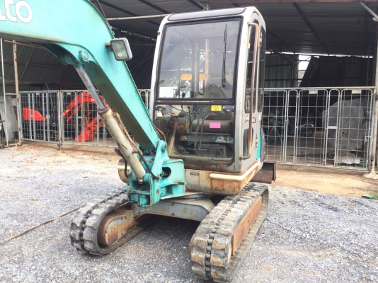 รถขุด kobelco sk030 รุ่นนิยมใช้งานน้อย 2,900 ชั่วโมง ไม่เคยใช้ในไทย โทร 086-1602189 รถนำเข้าประเทศญี่ปุ่น