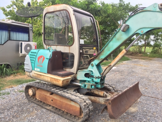 รถขุด kobelco sk030 รุ่นนิยมใช้งานน้อย 2,900 ชั่วโมง ไม่เคยใช้ในไทย โทร 086-1602189 รถนำเข้าประเทศญี่ปุ่น