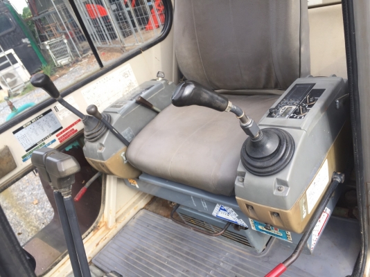 รถขุด kobelco sk030 รุ่นนิยมใช้งานน้อย 2,900 ชั่วโมง ไม่เคยใช้ในไทย โทร 086-1602189 รถนำเข้าประเทศญี่ปุ่น