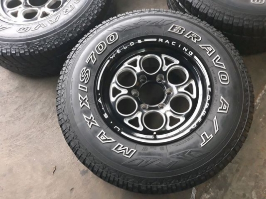 แม็กลูกโม่ ขนาด6รู139 พร้อมยาง Maxxis Bravo A/T 265/70R16 ยางสภาพสวย ดอกยางหนา แม็กลูกโม่ ขนาด6รู139 พร้อมยาง Maxxis Bravo A/T 265/70R16 ยางสภาพสวย ดอกยางหนา