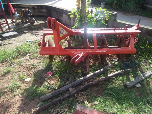 ตัดราคาเลยครับ13500บาทครับผาน5&times;22"เป็นของสยามแทรกเตอร์ครับ