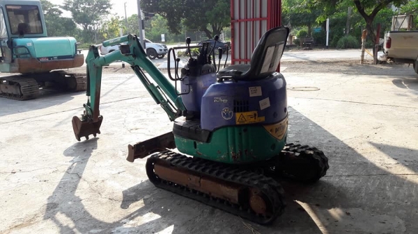 Komatsu PC10MR-1 เก่าญี่ปุ่น