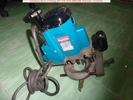เครื่องเซาะร่อง Router 1 2 นิ้ว Makita 3612c 1850w