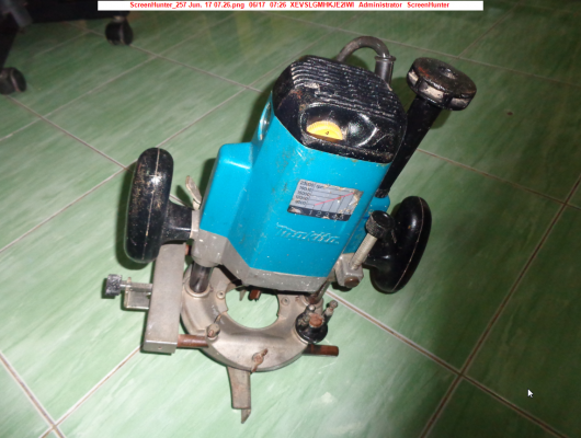 เครื่องเซาะร่อง Router 1 2 นิ้ว Makita 3612c 1850w