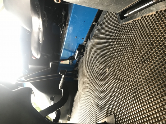 ขายรถไถTS90กลองใหญ่เกียรข้างรถสวยพร้อมใช้ราคา830000เล่มทะเบียนครบโทร0895302182