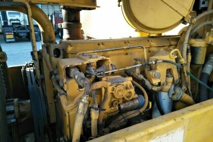 รถบด CAT TH 563 C 10 ตันสั่นสะเทือนราคา 950,000 รถกทม รถบด CAT TH 563 C 10 ตันสั่นสะเทือนราคา 950,000 รถกทม