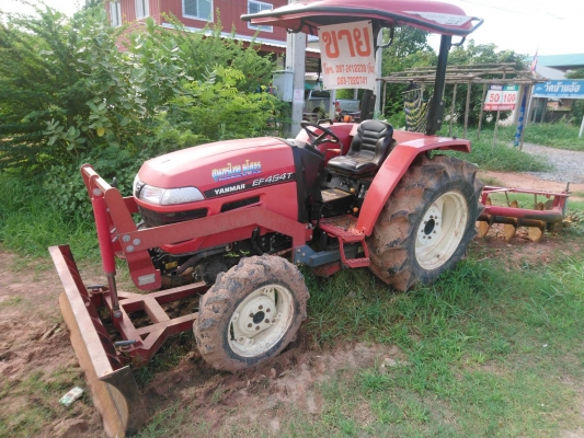 ยันม่าร์ EF494T สภาพดีพร้อมใช้พร้อมอุปกรณ์หน้าและหลังครับมีเล่มพร้อมโอนครับ