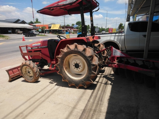 ยันม่าร์ EF494T สภาพดีพร้อมใช้พร้อมอุปกรณ์หน้าและหลังครับมีเล่มพร้อมโอนครับ