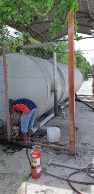 ถังน้ำมันดีเซล16,000ลิตร พร้อมหัวจ่าย ราคา65,000บาทใช้งานได้