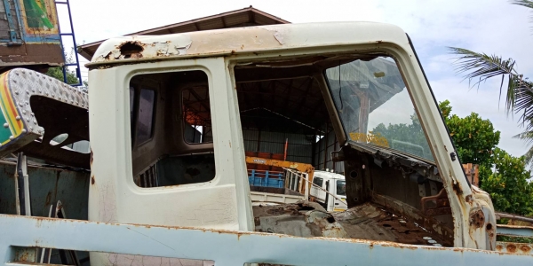 หัวF18โชร์ขาอ่อนตามรูป2หัว26,000สนใจ0876029295ยุบางน้ำเปรี้ยว