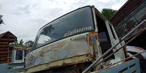 หัวF18โชร์ขาอ่อนตามรูป2หัว26,000สนใจ0876029295ยุบางน้ำเปรี้ยว