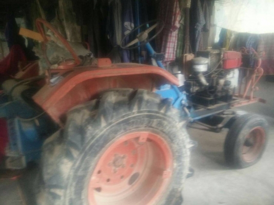 รถนั่งขับรุ่นอยุยาแทรกเตอร์4เกียพร้อมเครื่อง14แรง