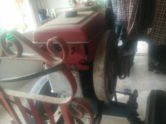 รถนั่งขับรุ่นอยุยาแทรกเตอร์4เกียพร้อมเครื่อง14แรง รถนั่งขับรุ่นอยุยาแทรกเตอร์4เกียพร้อมเครื่อง14แรง