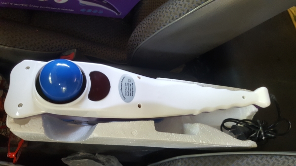 ขายเครื่องนวด1800บาทของใหม่พร้อมส่งโทร0643130366