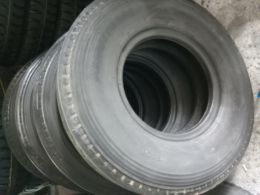ยางอัดดอกไฟฟ้า825-16/750-16สำหรับรถดินรุ่นเล็ก