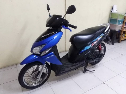 ขายHonda Click คาบูปี49 รถเดิมๆสภาพดีเครื่องดี ขายHonda Click คาบูปี49 รถเดิมๆสภาพดีเครื่องดี