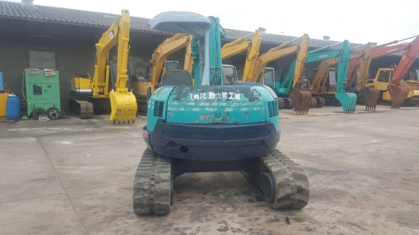 ต้องการขายรถขุดดิน