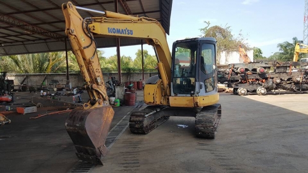 ต้องการขายรถขุดดิน