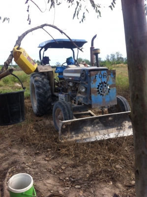 ขาย รถ ford 6600 /3  ดันหน้า+ผาน7  รถตามภาพ พร้อมใช้งาน  ราคา 355,000 บาท