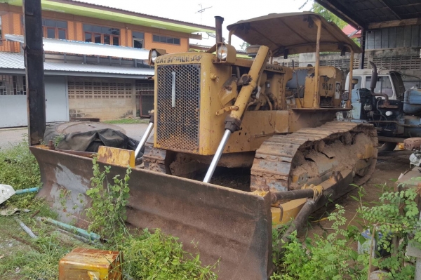ขาย แทรกเตอร์ CAT D5 37J เกียร์ตัด ตีนไก่ เครื่องดี ช่วงล่างเต็ม รถเก่าเก็บ เอกสารใบซื้อขาย