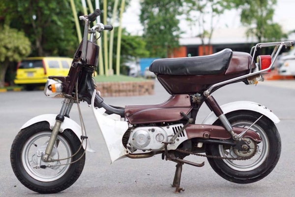 ร้าน วุฒิ นนบุรี ขาย SUZUKI LANDIE50cc. ปี1991