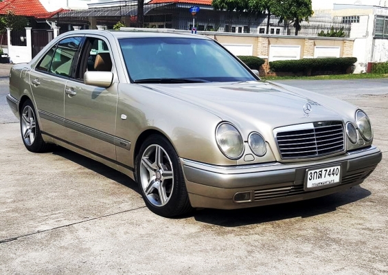 BENZ E230 elegance ปี96 เดิมสวย BENZ E230 elegance ปี96 เดิมสวย