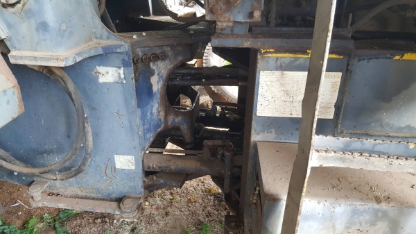 ขาย รถตัก KOBELCO LK300-2 รถจอดไว้ไม่ค่อยได้ใช้งาน เครื่องดี เกียร์ดี ราคาต่อรองได้