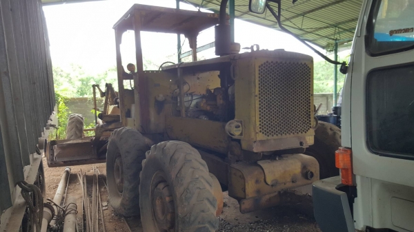 ขายตามสภาพ รถเกรด CAT 12E เครื่องสตาร์ทไม่ติด เอกสารใบซื้อขาย