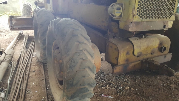 ขายตามสภาพ รถเกรด CAT 12E เครื่องสตาร์ทไม่ติด เอกสารใบซื้อขาย