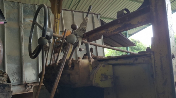 ขายตามสภาพ รถเกรด CAT 12E เครื่องสตาร์ทไม่ติด เอกสารใบซื้อขาย