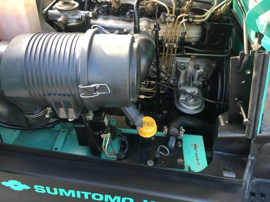 ขายรถตักยางพาราตักทะลายปาล์ม