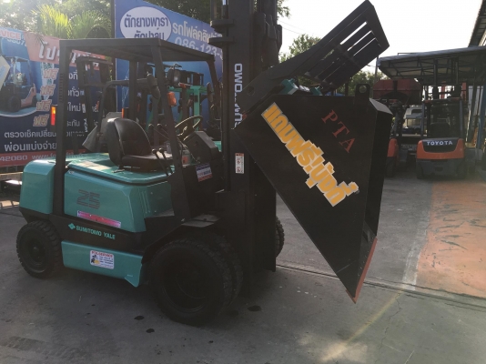 ขายรถตักยางพาราตักทะลายปาล์ม