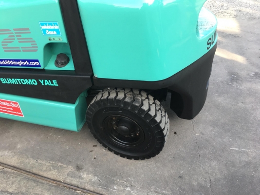 ขายรถตักยางพาราตักทะลายปาล์ม