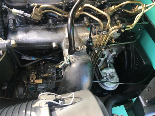 ขายรถตักยางพาราตักทะลายปาล์ม