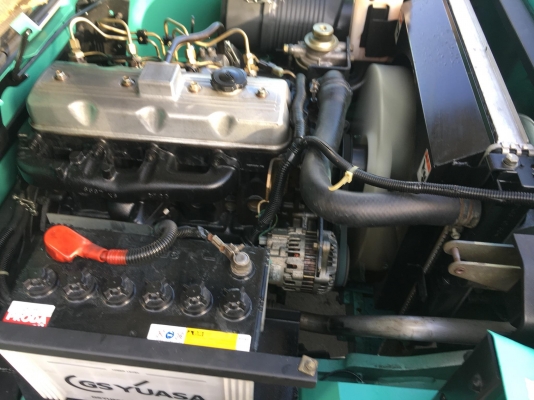 ขายรถตักยางพาราตักทะลายปาล์ม