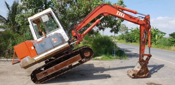 ขายด่วนรถแบคโฮIHI40ISหัวเก่งรุ่นยอดนิยมเทียบเท่าPC40เครื่องดีปั่มดีเร็วแรงรถนอกเพิ่งนำเข้ามาใหม่ยังไม่เคยใช้งานในเมืองไทยเลย