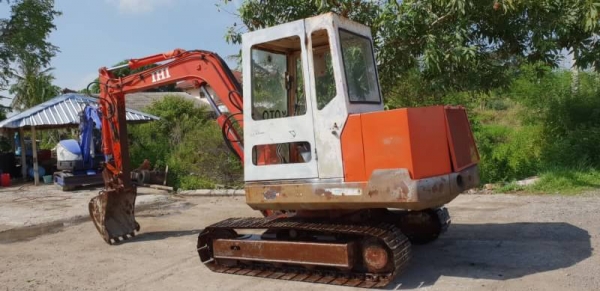 ขายด่วนรถแบคโฮIHI40ISหัวเก่งรุ่นยอดนิยมเทียบเท่าPC40เครื่องดีปั่มดีเร็วแรงรถนอกเพิ่งนำเข้ามาใหม่ยังไม่เคยใช้งานในเมืองไทยเลย