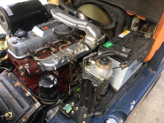 ขายรถตักยางพาราตักทะลายปาล์ม