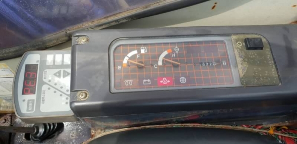 ขายด่วนรถแบคโฮมิตซู MM30SRเคื่อง3สูบดีปั้มนี้วดีคอลโทลน้ำมันเท่าPC30รถนอกเพิ่งเข้ามาใหม่สถาพพร้อมใช้ยังไม่เคยใช้งานในไทยเลย