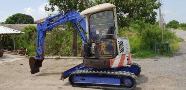 ขายด่วนรถแบคโฮมิตซู MM30SRเคื่อง3สูบดีปั้มนี้วดีคอลโทลน้ำมันเท่าPC30รถนอกเพิ่งเข้ามาใหม่สถาพพร้อมใช้ยังไม่เคยใช้งานในไทยเลย