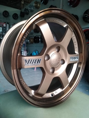 แม็กใหม่ te37 ขอบ 15 ราคา 7500 พร้อมยางไทย 11700 บาท