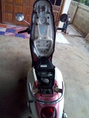 ขายด่วนScoopy i ปี54 พร้อมโอน ภาษีขาด 2 ปี ติดต่อ080-659-1220