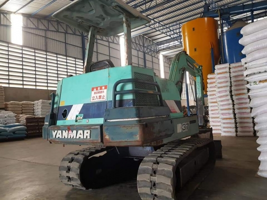 รถขุดเล็กขนาด 4 ตันYANMAR B37 ปั๊มนิ้ว เครื่องยนต์ 3D 84 หรือ 3 tne84 เครื่องดำ ตัวเดียวกับโคมัสสุ 30 รุ่น 7 สภาพเครื่องในรับประกัน เดิม การใช้งาน 3000 ชั่วโมง เก่าญี่ปุ่นแท้ไม่เคยใช้งานในไทยราคา 295,000 บาท สนใจติดต่อ 081 841 6818 รถขุดเล็กขนาด 4 ตันYANMAR B37 ปั๊มนิ้ว เครื่องยนต์ 3D 84 หรือ 3 tne84 เครื่องดำ ตัวเดียวกับโคมัสสุ 30 รุ่น 7 สภาพเครื่องในรับประกัน เดิม การใช้งาน 3000 ชั่วโมง เก่าญี่ปุ่นแท้ไม่เคยใช้งานในไทยราคา 295,000 บาท สนใจติดต่อ 081 841 6818