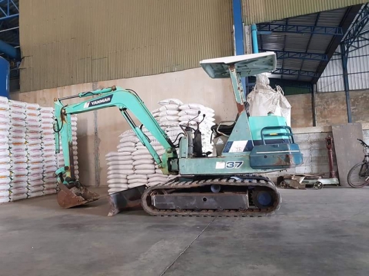 รถขุดเล็กขนาด 4 ตันYANMAR B37 ปั๊มนิ้ว เครื่องยนต์ 3D 84 หรือ 3 tne84 เครื่องดำ ตัวเดียวกับโคมัสสุ 30 รุ่น 7 สภาพเครื่องในรับประกัน เดิม การใช้งาน 3000 ชั่วโมง เก่าญี่ปุ่นแท้ไม่เคยใช้งานในไทยราคา 295,000 บาท สนใจติดต่อ 081 841 6818 รถขุดเล็กขนาด 4 ตันYANMAR B37 ปั๊มนิ้ว เครื่องยนต์ 3D 84 หรือ 3 tne84 เครื่องดำ ตัวเดียวกับโคมัสสุ 30 รุ่น 7 สภาพเครื่องในรับประกัน เดิม การใช้งาน 3000 ชั่วโมง เก่าญี่ปุ่นแท้ไม่เคยใช้งานในไทยราคา 295,000 บาท สนใจติดต่อ 081 841 6818