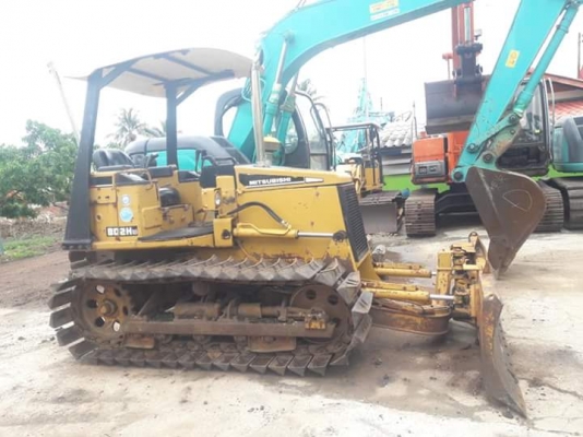 ขายจ้า..รถบ้านสภาพดี...MITSUBISHI..BD2H  เดิมๆๆ..ใช้งานมาแค่ 3,XXX  ชั่วโมง..พร้อมใช้  โทร  089-3818694  จ๊อย..